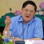 Đào tạo y khoa thực hành nhưng lại chạy theo ‘thạc sĩ, tiến sĩ’