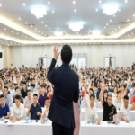 Chuyên gia Nguyễn Thành Tiến chia sẻ 5 bí quyết kiếm tiền khi đầu tư bất động sản