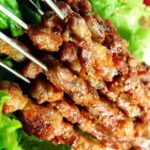 Cách làm thịt xiên nướng bằng nồi chiên không dầu thơm ngon như ngoài hàng –