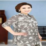 Những mẫu áo công sở cho người trung niên vừa đẹp, thanh lịch