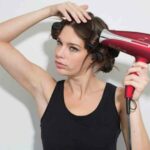 Hướng dẫn một số cách làm tóc xoăn bằng máy sấy