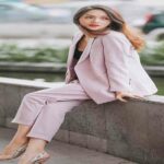 Chuộng diện đồ style công sở, “ngọc nữ” màn ảnh Hàn làm vạn người mê vì khí chất thanh lịch