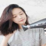 Nên sấy tóc nóng hay lạnh? 5 thói quen dùng máy sấy tóc tốt nên đút túi