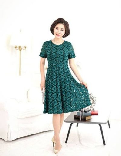 Đầm xanh nhẹ nhàng quyến rũ