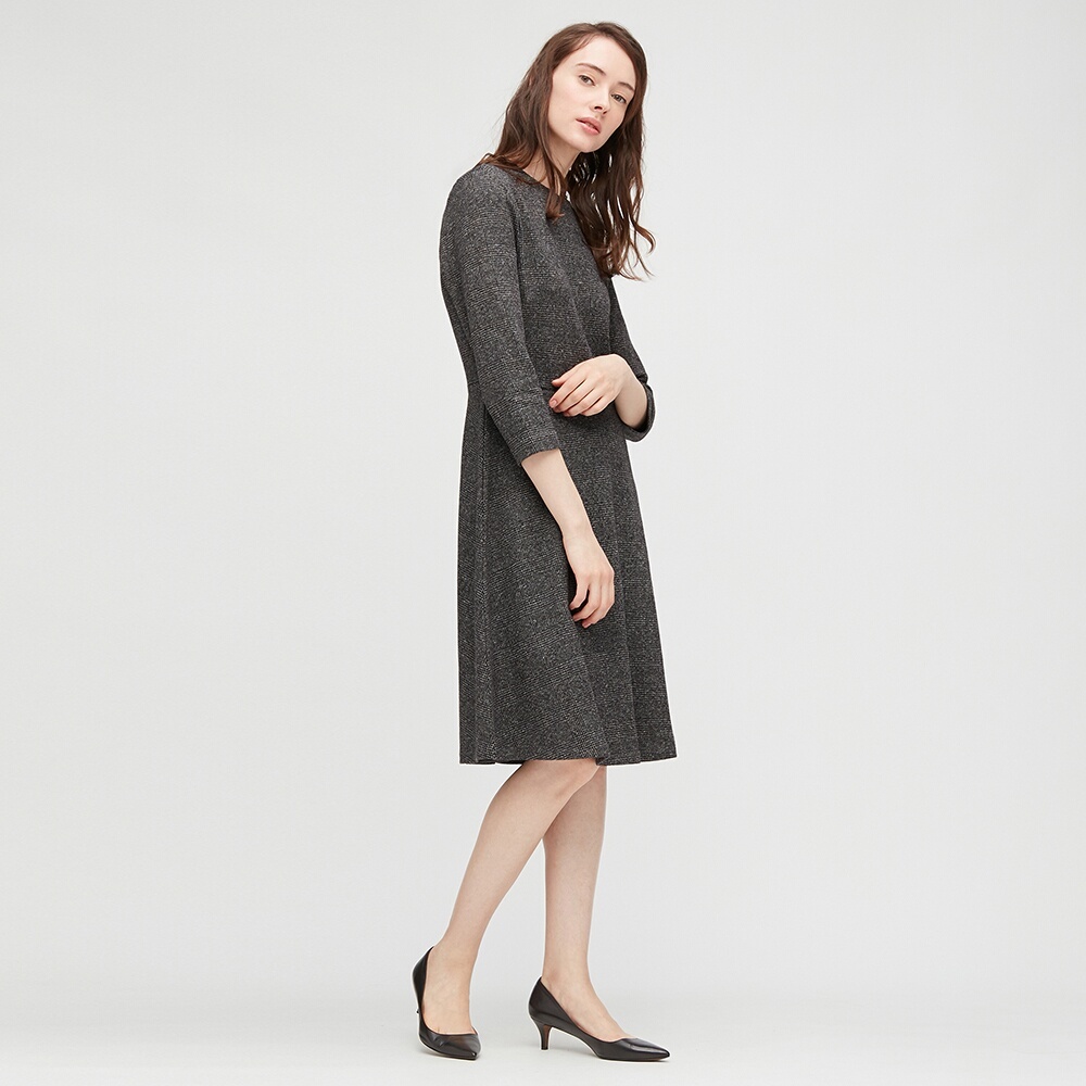 Đầm công sở uniglo