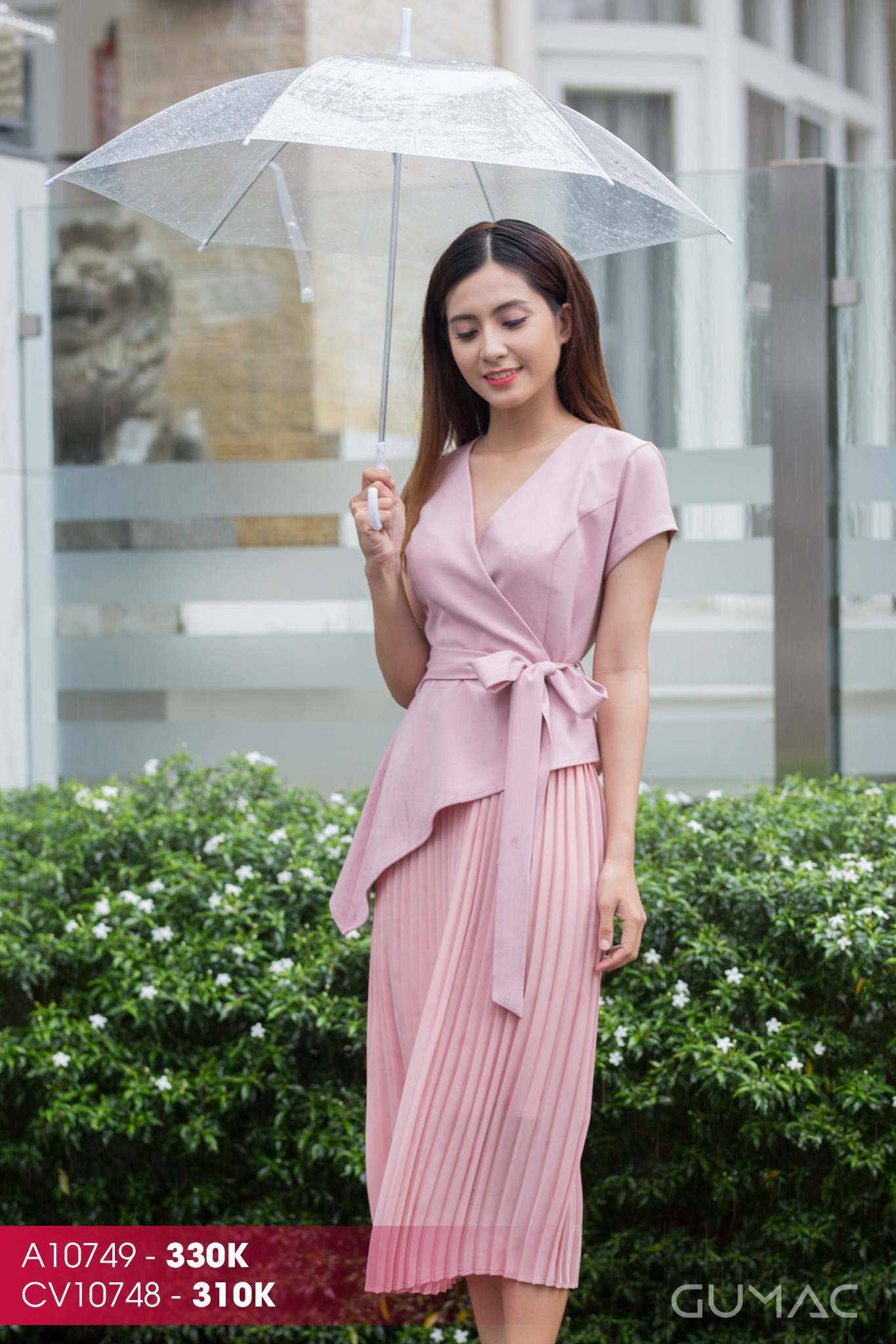 Váy đầm cổ V màu hồng phối xếp ly