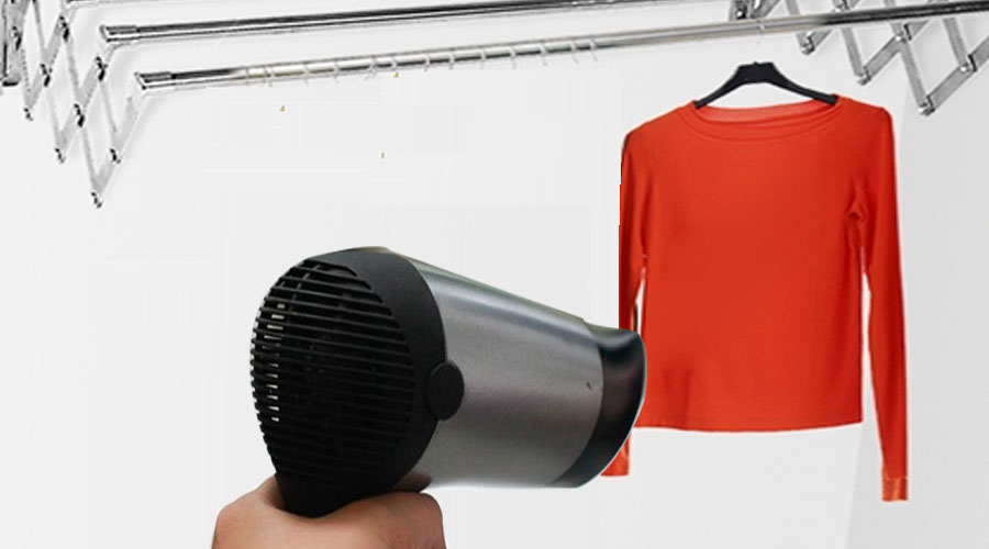 Máy sấy tóc giúp hong khô quần áo nhanh hơn.