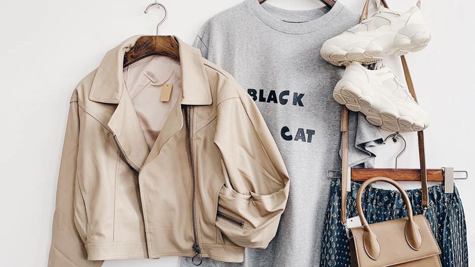 Kenneth & Khloe Shop