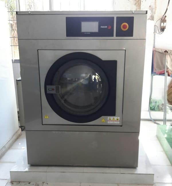 Làm thế nào để kiểm tra một Rơle nhiệt trong một máy sấy