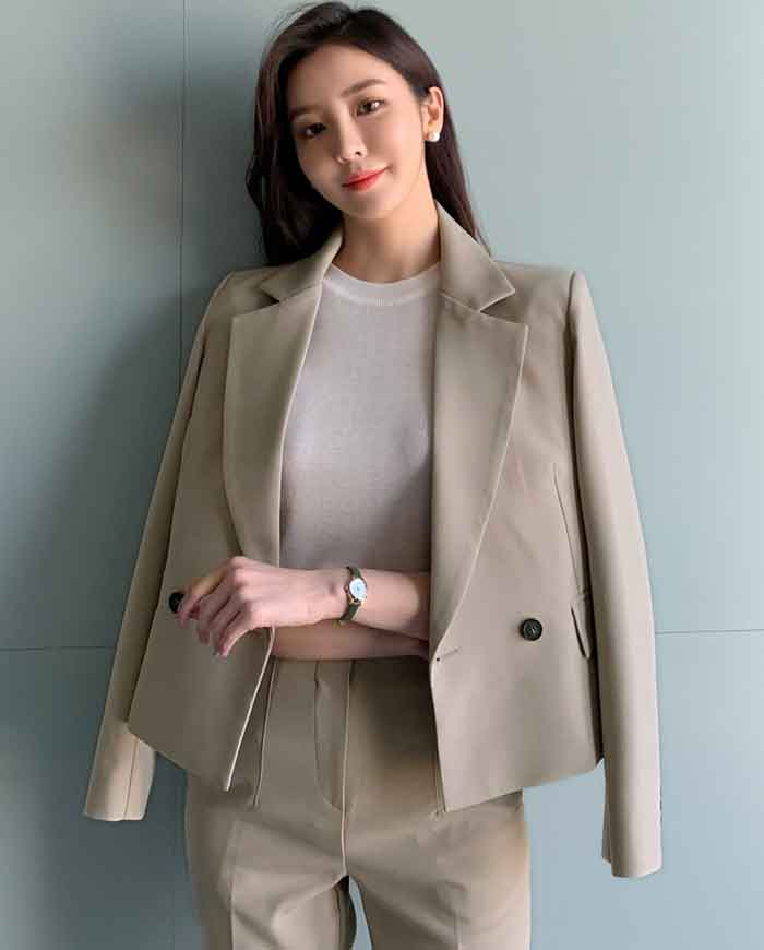 Bộ đồ vest công sở nữ cao cấp, thiết kế hiện đại