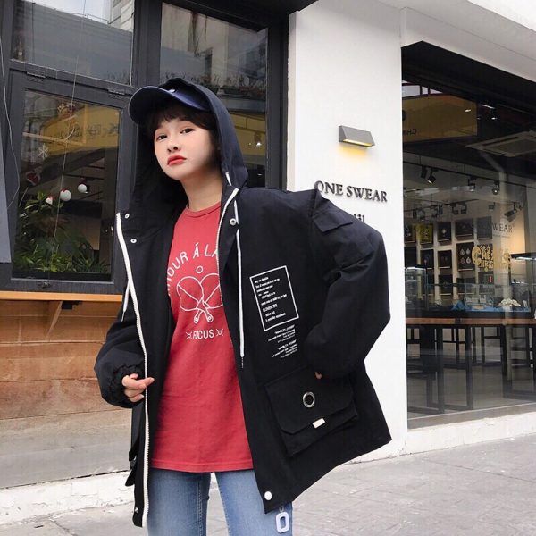 Áo khoác kaki dù form rộng phong cách street style cá tính