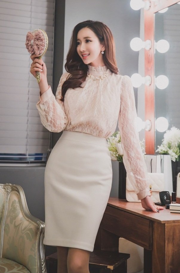 ao-kieu-nu-cong-so-phoi-co-ren