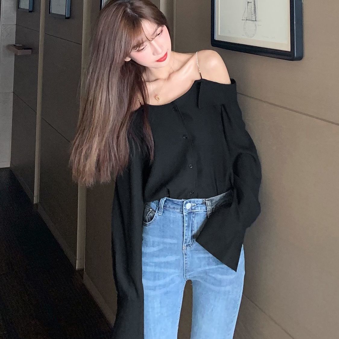 ao-so-mi-nu-den-tre-vai-han-quoc