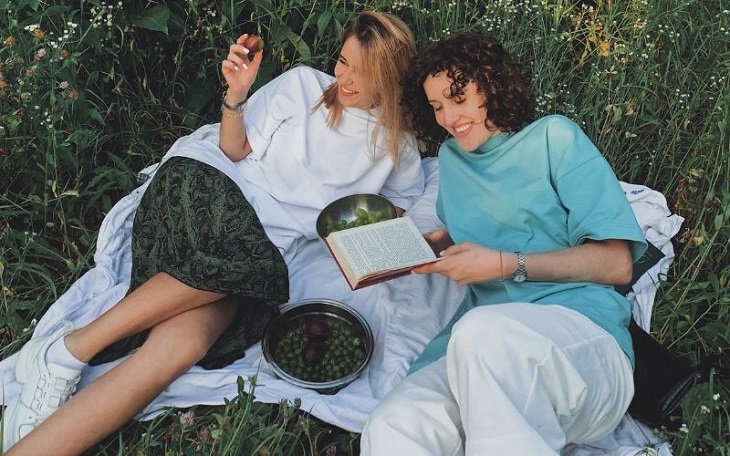 3564Chinh phục thời trang công sở bằng những cách phối đồ với áo vest nữ sang chảnh