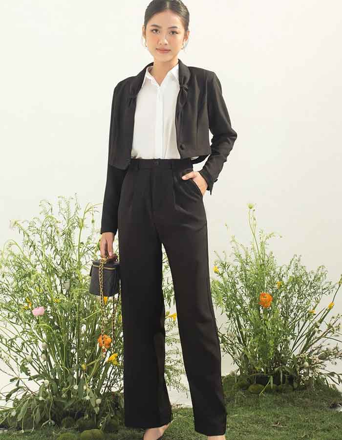 Thời trang công sở vest dáng ngắn tươi trẻ