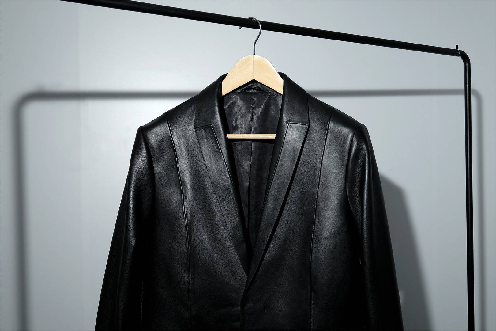 Điểm danh các thương hiệu thời trang công sở nam nổi bật tại Việt Nam 2 các thương hiệu thời trang công sở nam