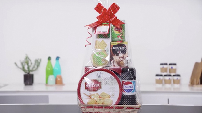 Cách sử dụng màng co gói quà