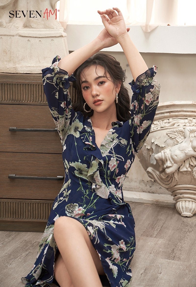 Mua dam cong so gia re dam chiffon chu a