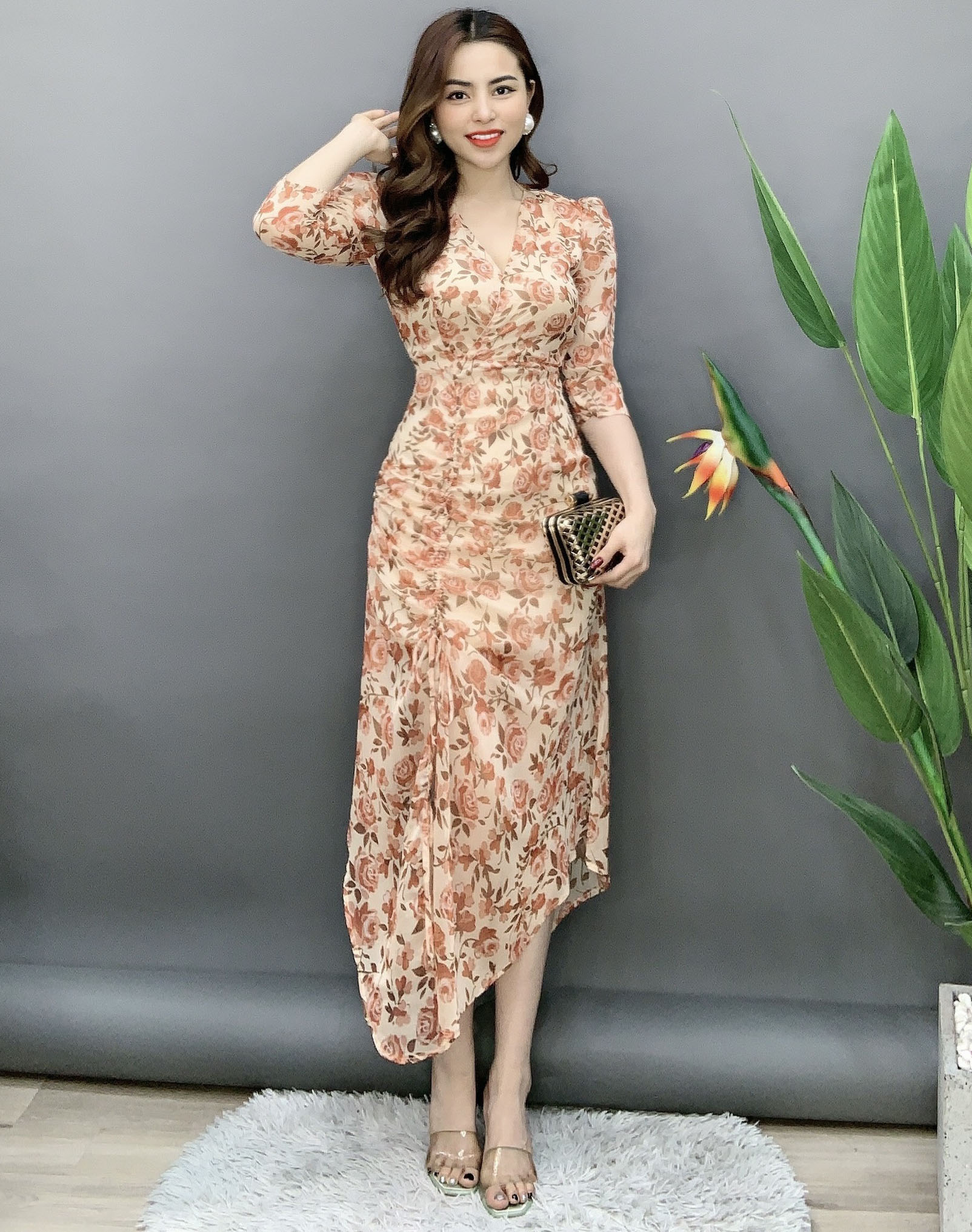 dam-cong-so-tay-lo-hoa-tiet-hoa-dang-dai