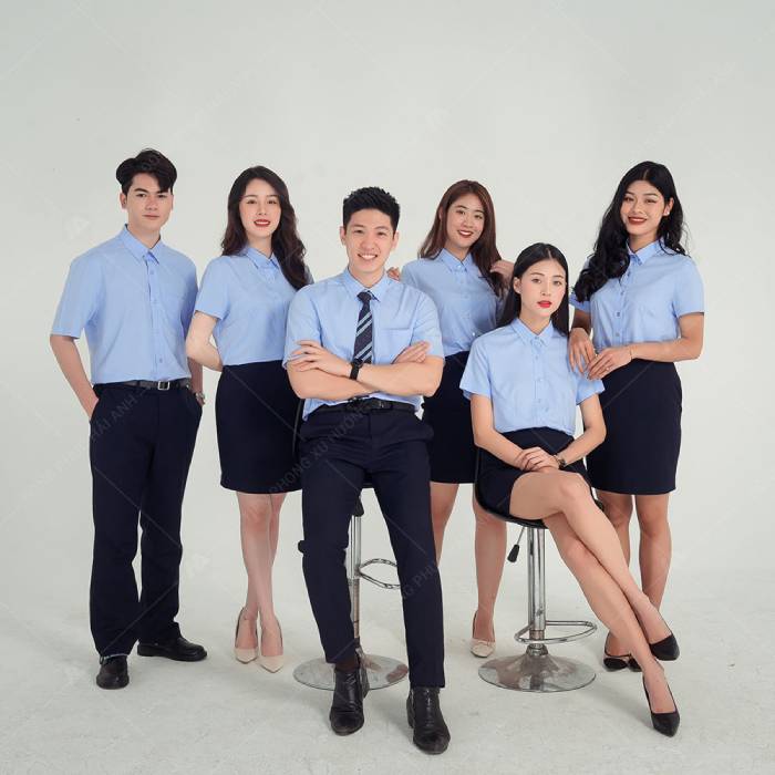 Đồng phục công sở tiếng anh là gì? Giải đáp chi tiết nhất 