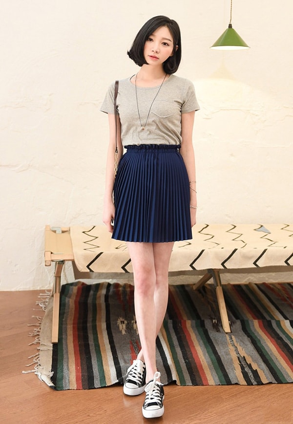 goi-y-nhung-mau-trang-phuc-cong-so-dep-khong-the-thieu-06