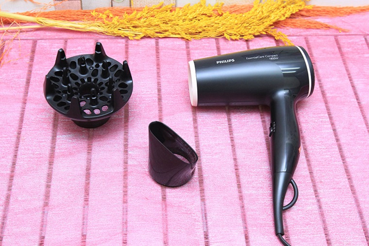 huong-dan-cach-say-toc-khong-gay-ton-hai-va-bao-ve-chat-toc-1