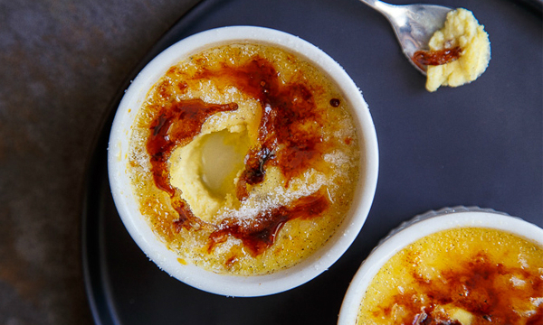 Creme brulee - món tráng miệng đơn giản mà tinh tế - Ngôi sao