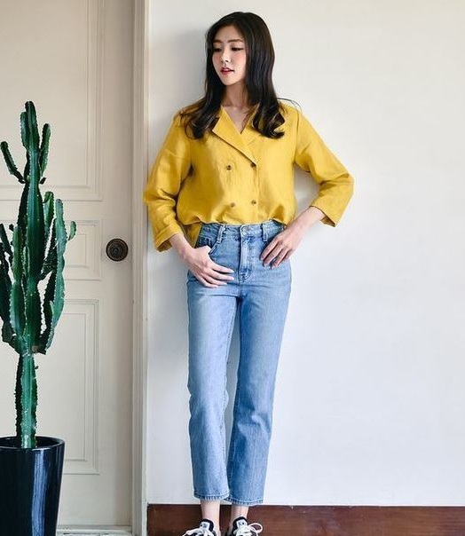 Sơ mi có nút - 36+ Kiểu áo sơ mi nữ dễ thương diện nơi công sở, đi học, đi làm...