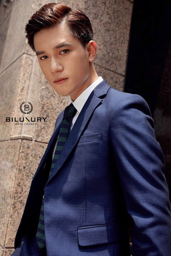 Mẫu áo vest đẹp với gam màu trung tính lạ mắt