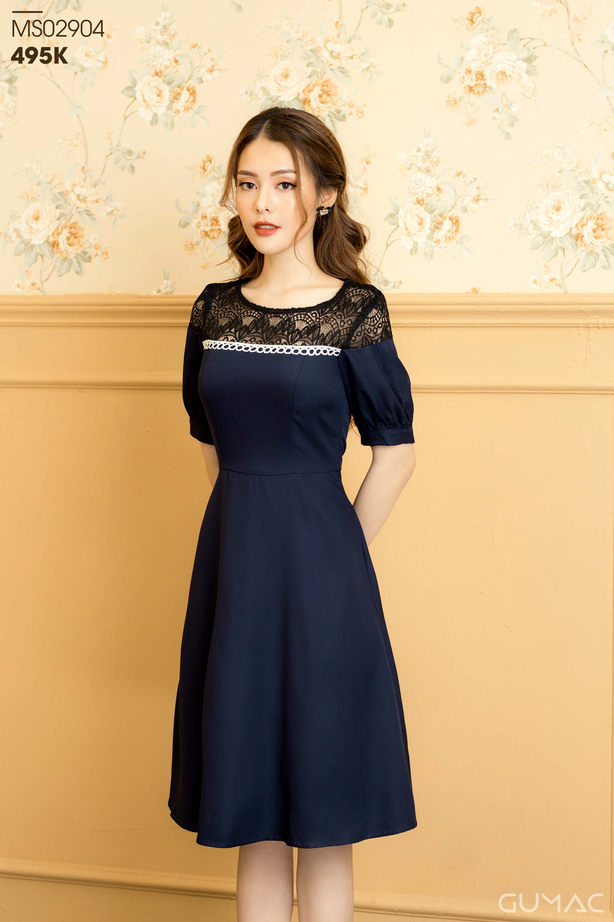 đầm suông công sở tuổi trung niên