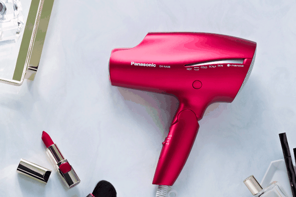 Cách khắc phục khi máy sấy tóc bị cháy