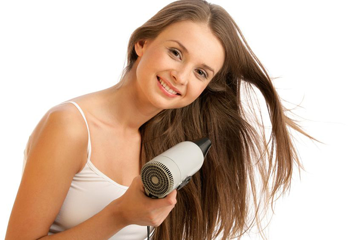 Những điều nhất định phải lưu ý khi chọn mua máy sấy tóc