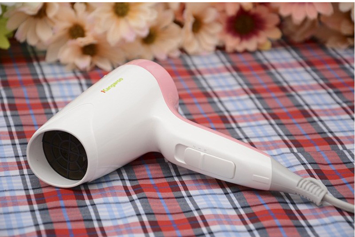Những điều nhất định phải lưu ý khi chọn mua máy sấy tóc