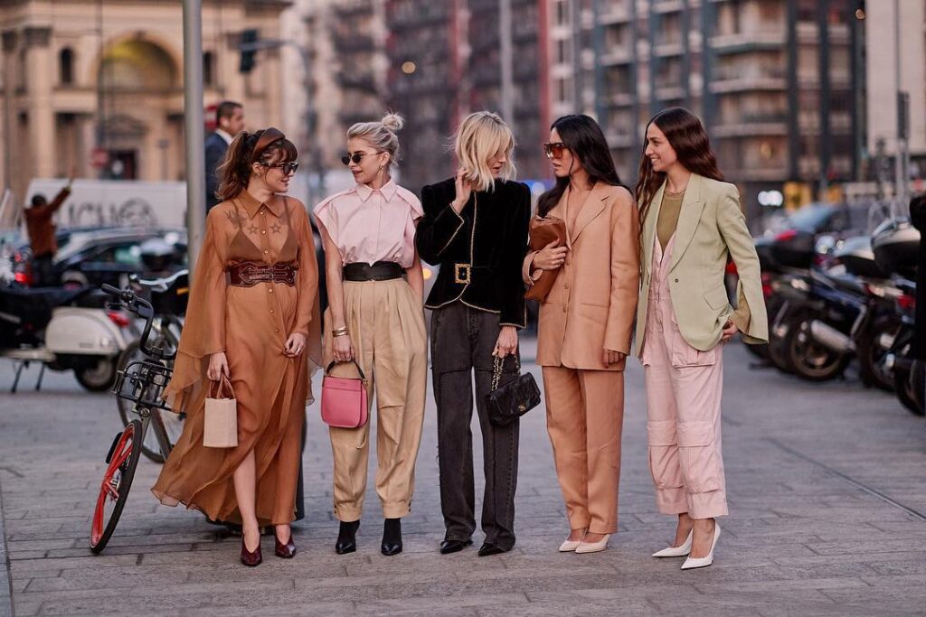 Xu hướng thời trang mang phong cách quý tộc châu Âu