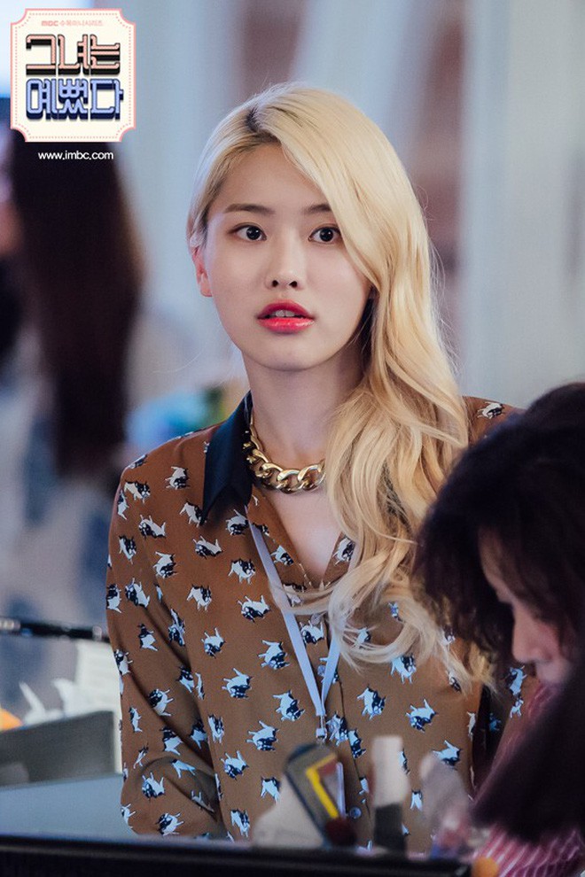 Nếu muốn tìm cho mình một phong cách công sở thật chuẩn thanh lịch, bạn phải xem ngay 6 phim Hàn đình đám này - Ảnh 12.