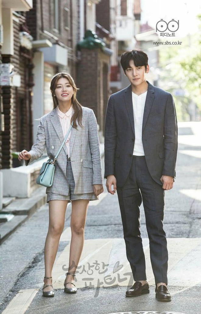 Nếu muốn tìm cho mình một phong cách công sở thật chuẩn thanh lịch, bạn phải xem ngay 6 phim Hàn đình đám này - Ảnh 28.