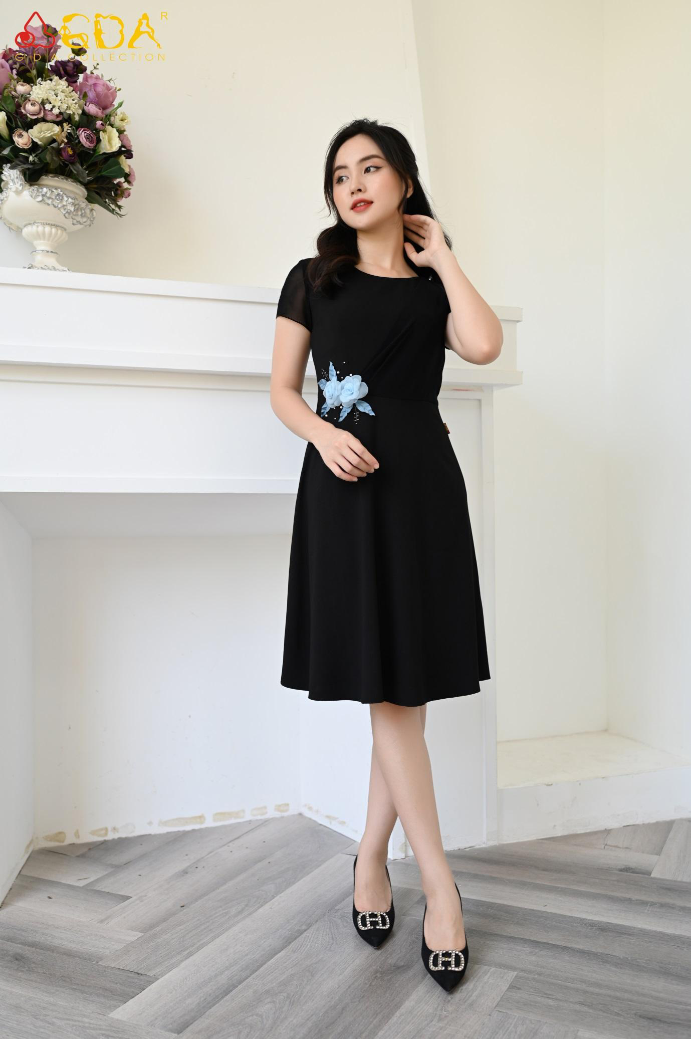 Thời trang công sở GDA ra bộ sưu tập Thu 2021 nhẹ nhàng quý phái - Ảnh 4.