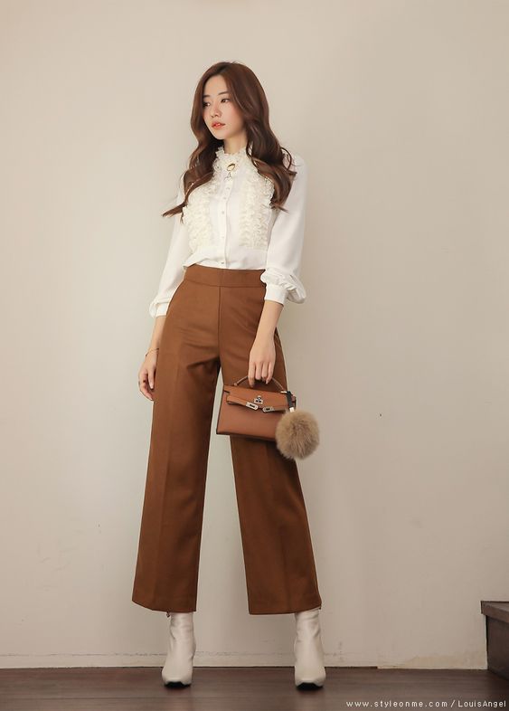 mặc đẹp công sở cùng quần culottes