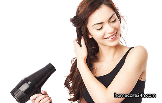 Hướng dẫn sử dụng máy sấy để sấy tóc đúng cách