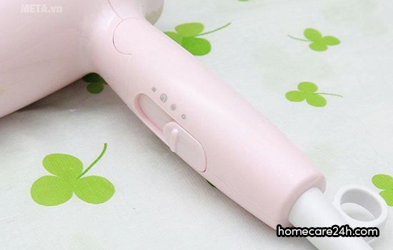 Hướng dẫn sử dụng máy sấy để sấy tóc đúng cách