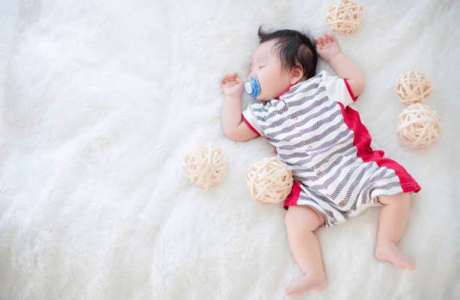 Sử dụng tiếng ồn trắng có hại cho sức khỏe trẻ không?