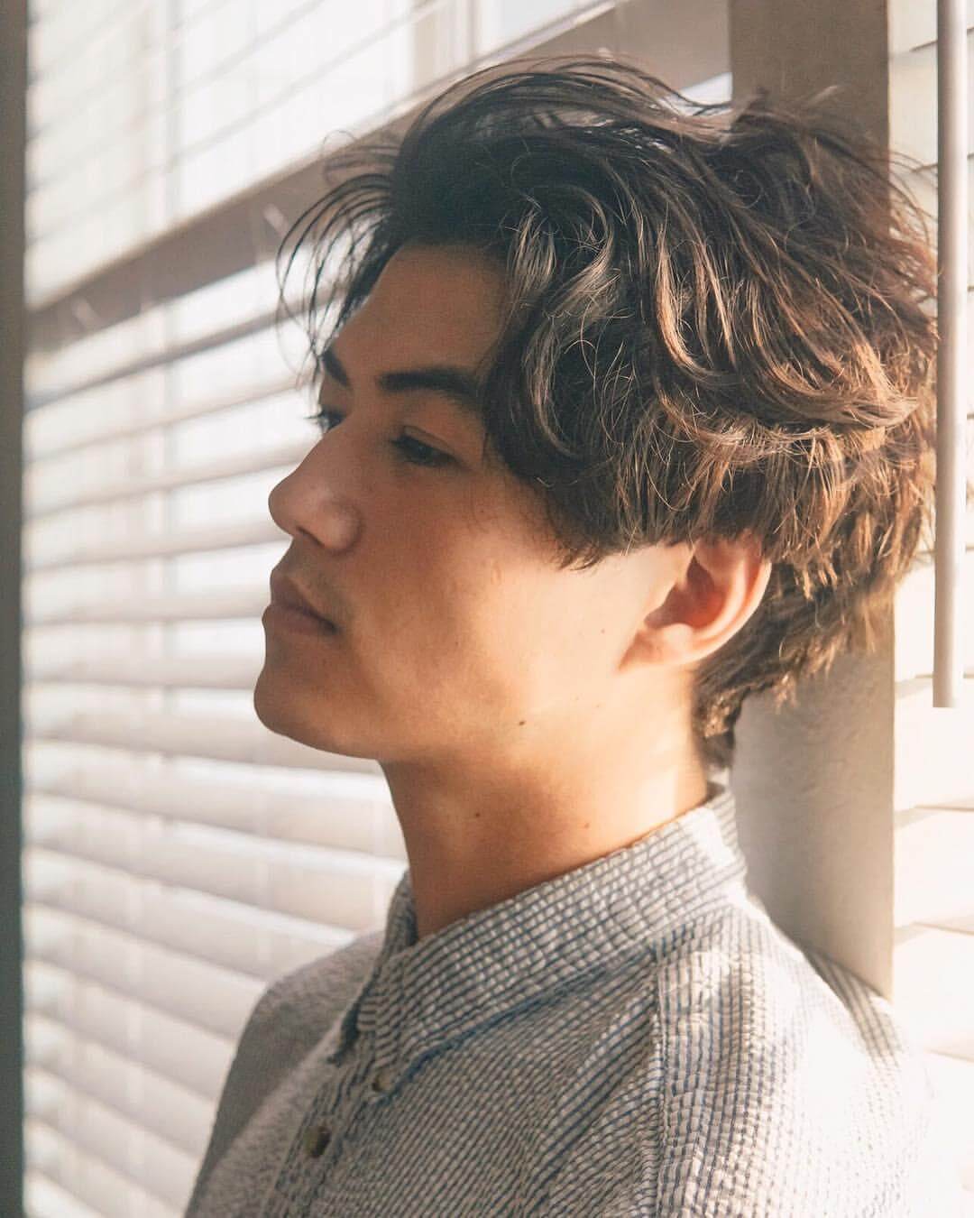 tóc nam uốn xoăn đẹp