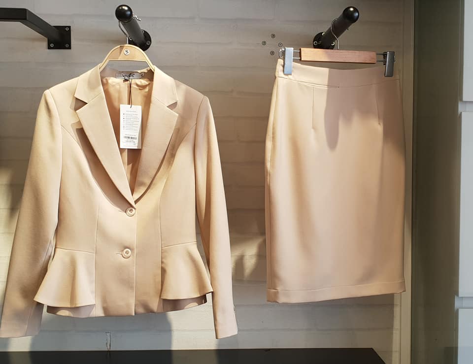 Top 7 Shop Bán Vest Nữ Công Sở Đẹp, Quý Phái Tại TPHCM vest nữ công sở đi làm