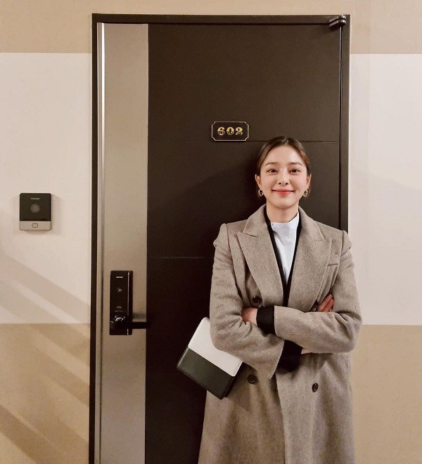 Xịn sò như phim công sở Hàn hot nhất hiện nay: quy tụ 2 mỹ nhân mặc đẹp mãn nhãn - 10